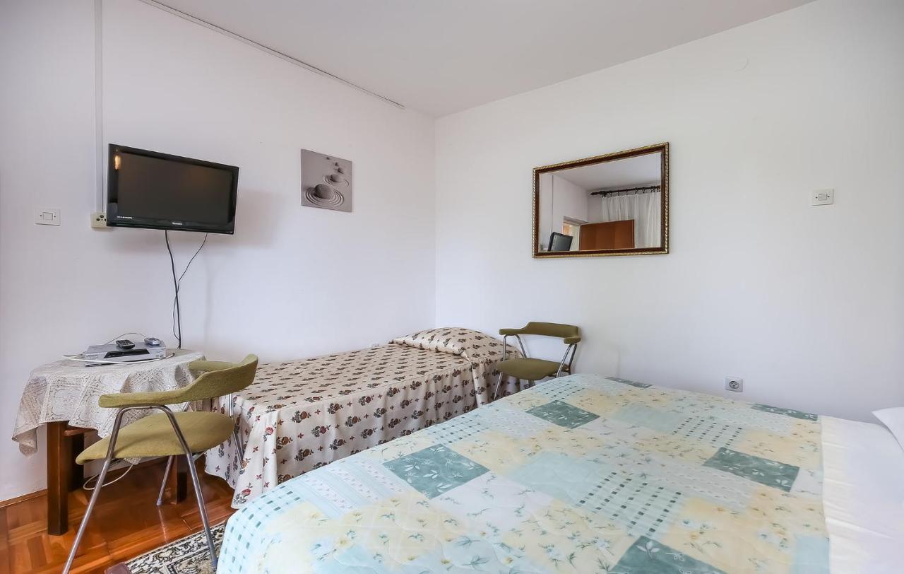 Ana Apartment Porec Exterior photo